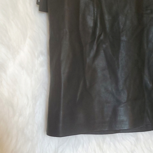 Marciano Guess High Waist Black Leather Skirt - Size 6, M - Picture 3 of 4
